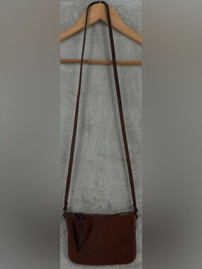 Rough & Tumble Maine Leather Purse, Distressed Leather